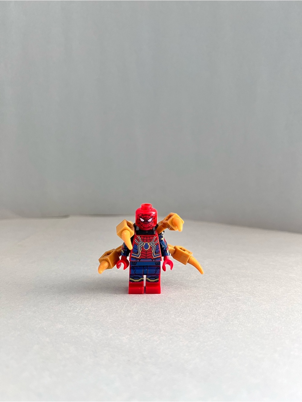 LEGO Marvel Super Heroes Iron Spider-Man Minifigure